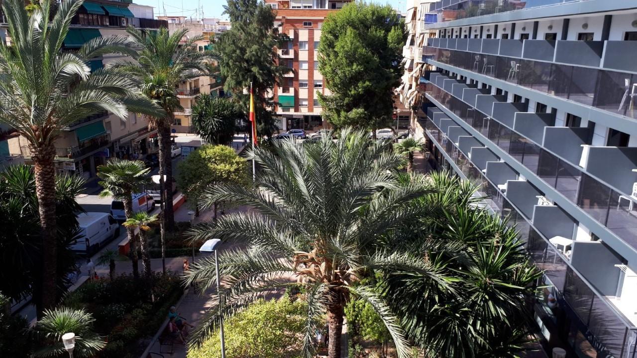 Rosabel Hotel Benidorm Bagian luar foto